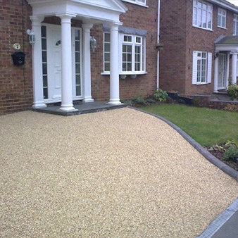 Pattern imprinted concrete driveway in Mold